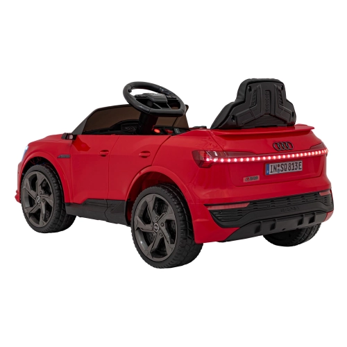 Autko na akumulator dla dzieci Audi SQ8 Czerwony BRD-2168.CR